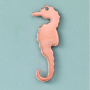 Pendentif 39 x 12 mm - petit hippocampe